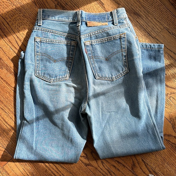 Vintage Levi’s jeans - Picture 9 of 9